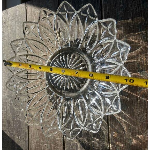 Vintage Federal Glass Petal Pattern Clear Glass Serving Bowl & Platter Flower - Picture 11 of 16